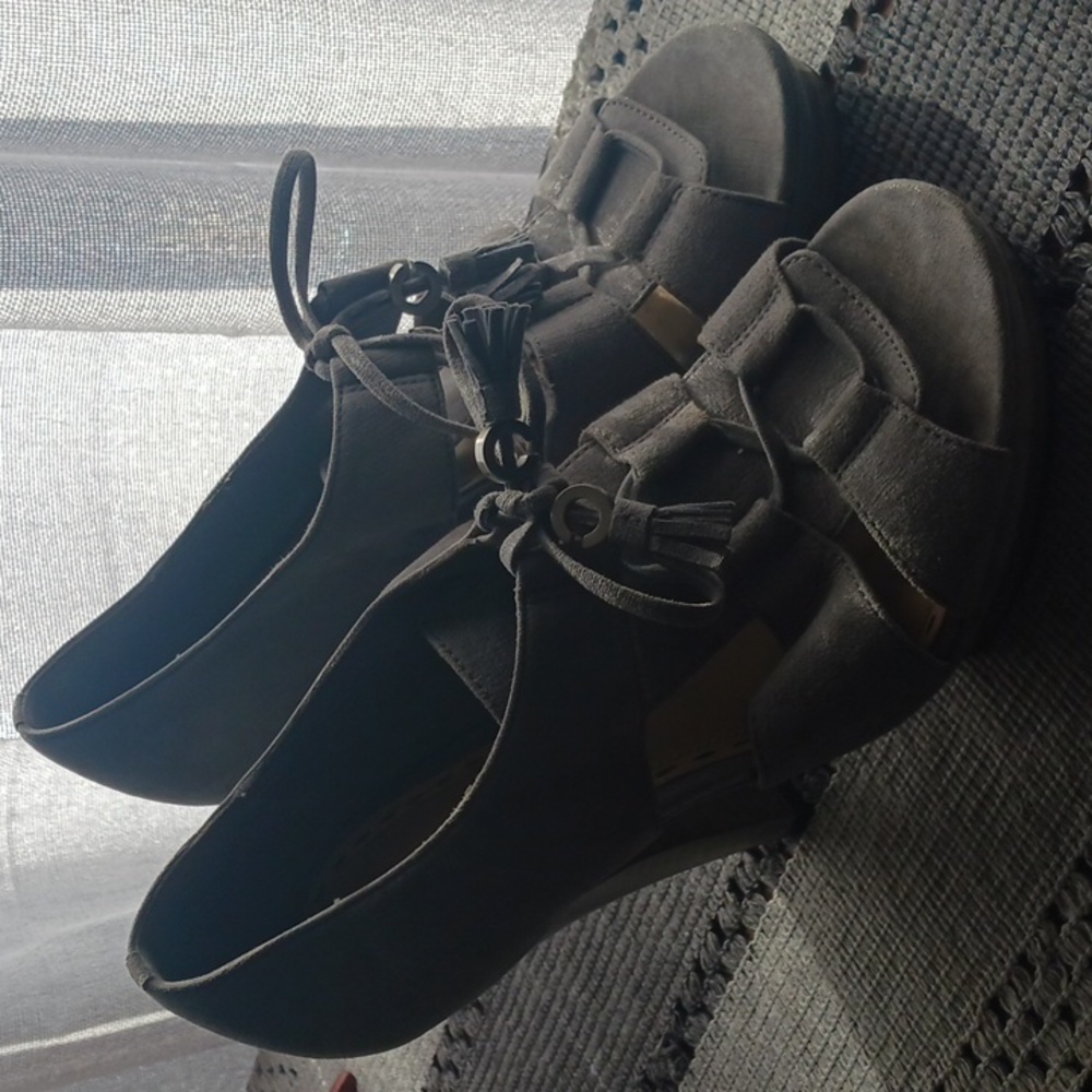 Coach Teagan Chic Gray Suede Lace Up Platform San… - image 4